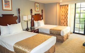 Polynesian Residences Waikiki Beach